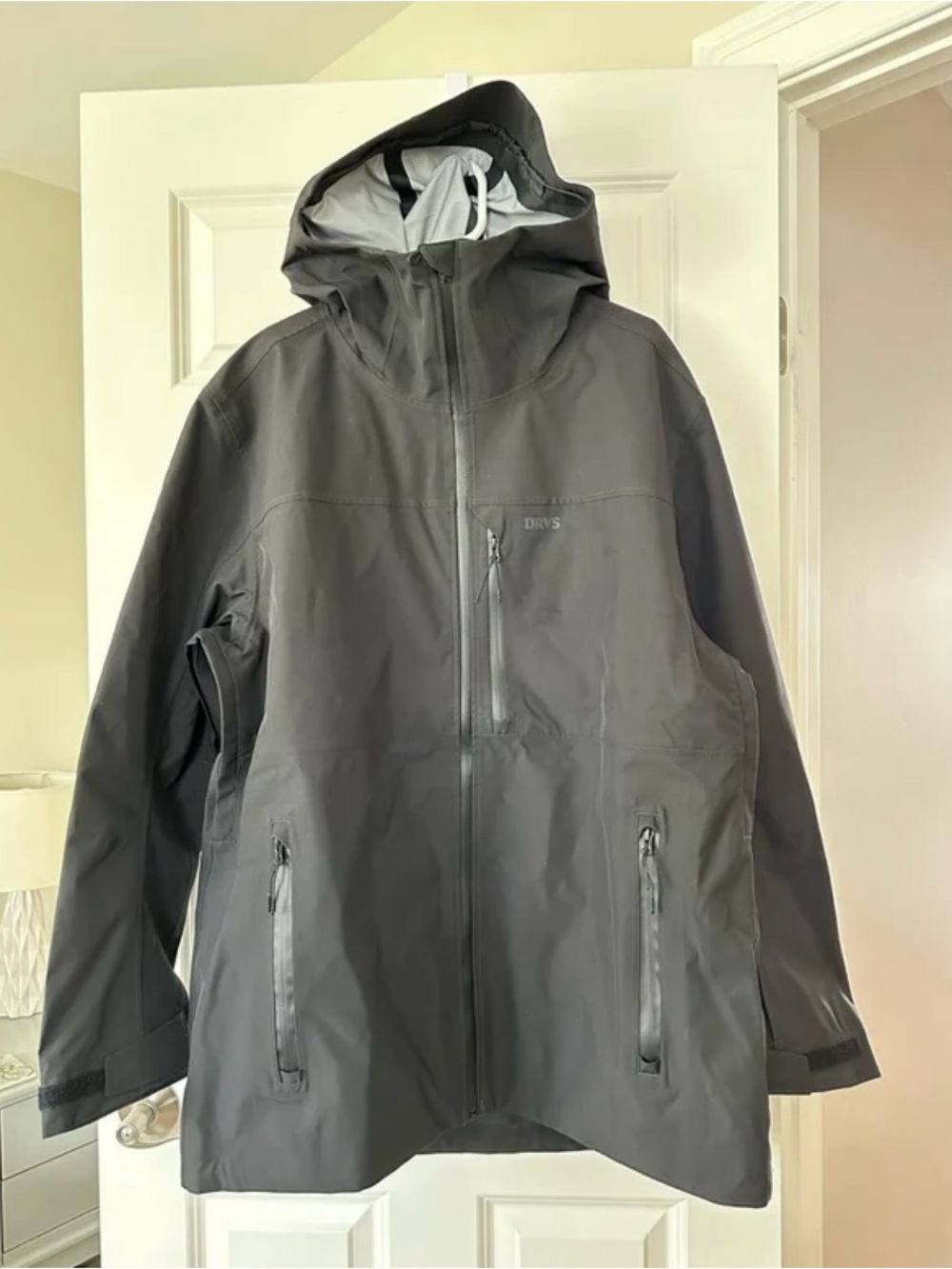 BRAND NEW MEN'S DRAVUS BRIER BLACK 20K XL 3-Layer SNOWBOARD JACKET